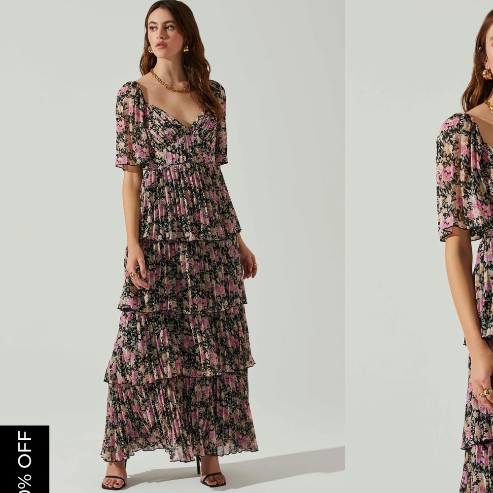 ASTR Short Sleeve Tiered Maxi Dress